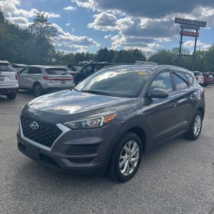 HYUNDAI TUCSON VALUE - 1