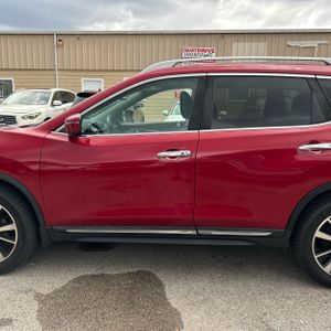 2017 Nissan ROGUE SL 照片 4
