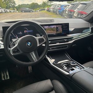 صورة مصغرة 38 لـ 2024 BMW X7 XDRIVE40I