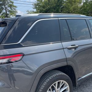 2022 JEEP GRAND CHEROKEE SUMMIT — фото 9