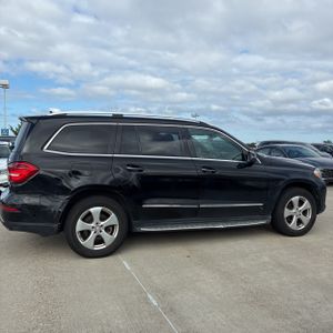 2017 Mercedes-BENZ GLS — фото 10