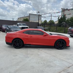 CHEVROLET CAMARO SS - 10