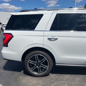 FORD EXPEDITION LIMITED - 9