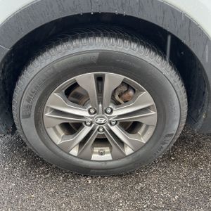 HYUNDAI SANTA FE SPORT 2.4L - 8