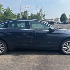 2017 Chevrolet IMPALA LT — миниатюра 11