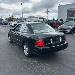 NISSAN SENTRA 1.8S - 5