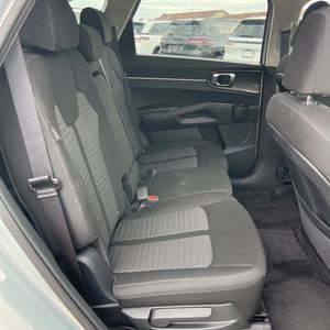 2026 KIA SORENTO LX 缩略图 34