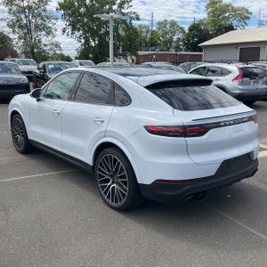 PORSCHE CAYENNE COUPE - 5