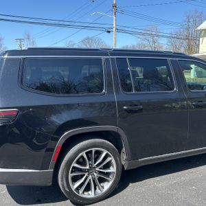 JEEP WAGONEER SERIES III - 9