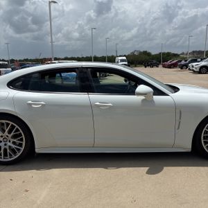 صورة مصغرة 11 لـ 2021 Porsche PANAMERA 4