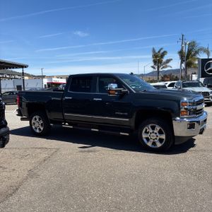 CHEVROLET SILVERADO - 10