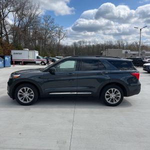 FORD EXPLORER XLT - 3