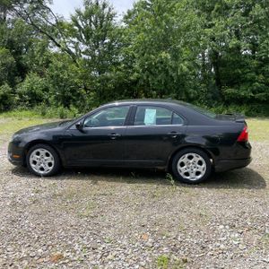 FORD FUSION SE - 3