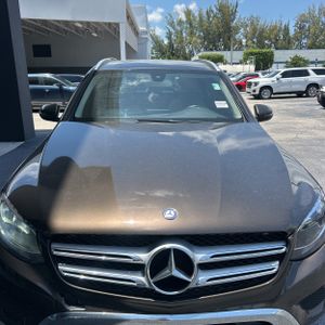 2017 Mercedes-BENZ GLC thumbnail 15