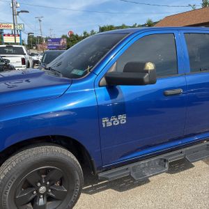 2017 RAM 1500 EXPRESS 照片 2