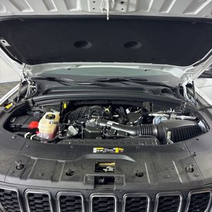 2024 JEEP GRAND CHEROKEE LAREDO — миниатюра 41