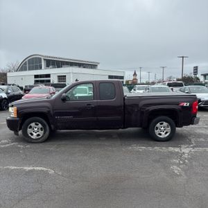 CHEVROLET SILVERADO 1500 LT1 - 3