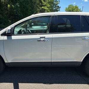 FORD EDGE SEL - 3
