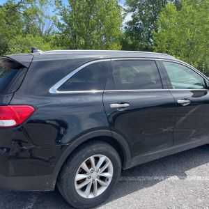 2018 KIA SORENTO LX 照片 9