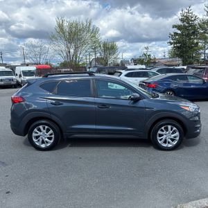 HYUNDAI TUCSON SE - 10