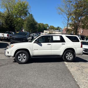 TOYOTA 4RUNNER - 3