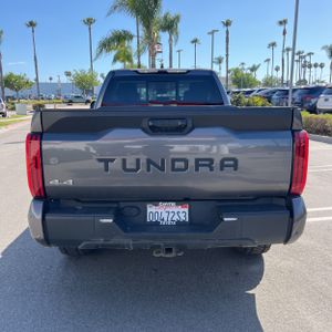 TOYOTA TUNDRA - 7