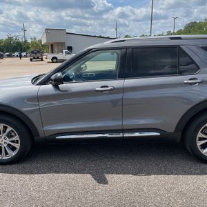 FORD EXPLORER LIMITED - 4