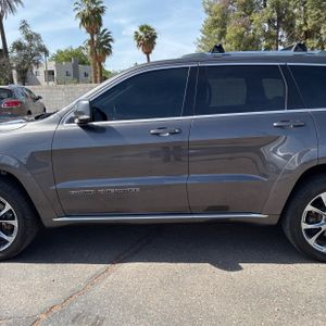 JEEP GRAND CHEROKEE SUMMIT - 4