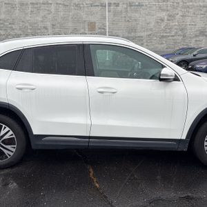 صورة مصغرة 11 لـ 2025 Mercedes-BENZ GLA