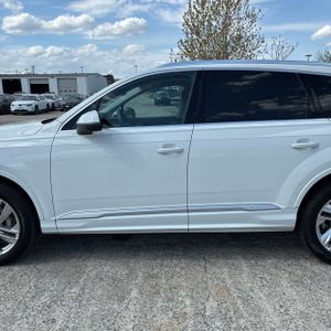 AUDI Q7 PREMIUM - 4