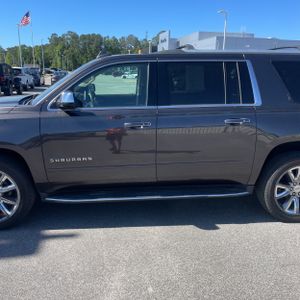 CHEVROLET SUBURBAN PREMIER - 4