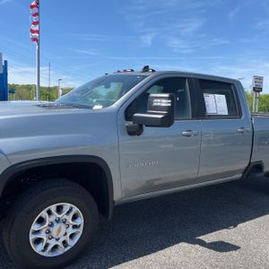 CHEVROLET SILVERADO 3500HD LT - 2