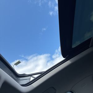 صورة مصغرة 34 لـ 2022 Volkswagen TAOS SE