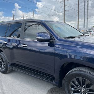 صورة مصغرة 13 لـ 2023 Lexus GX 460 BASE