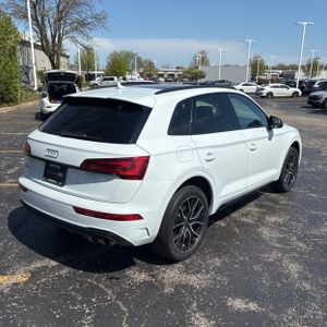 AUDI SQ5 PREMIUM PLUS - 8