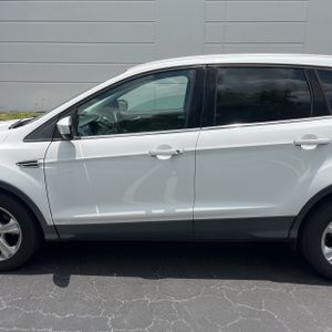 صورة 4 لـ 2016 FORD ESCAPE SE