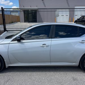 NISSAN ALTIMA 2.5 SR - 3