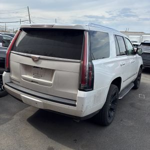 CADILLAC ESCALADE LUXURY - 7