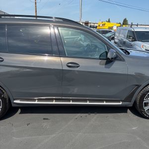 BMW X7 XDRIVE40I - 9