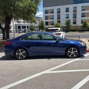 SUBARU LEGACY 3.6R LIMITED - 9