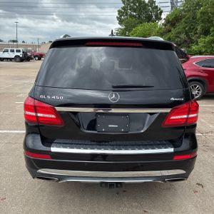 MERCEDES-BENZ GLS - 7