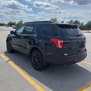 FORD EXPLORER XLT - 5