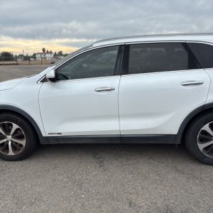 KIA SORENTO - 4