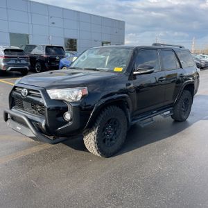 TOYOTA 4RUNNER - 1