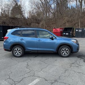 Subaru Forester Premium - 10