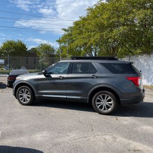 FORD EXPLORER XLT - 3