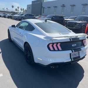 FORD MUSTANG GT PREMIUM - 5