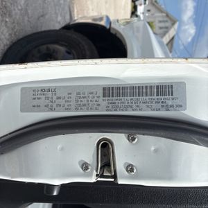 2018 RAM 3500 LARAMIE photo 58