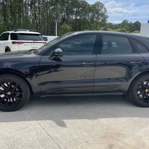 PORSCHE MACAN GTS - 4