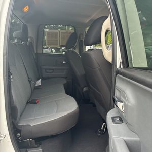 2024 RAM 1500 CLASSIC SLT — миниатюра 35